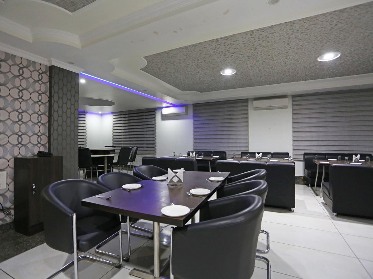 Oyo 4635 Sheetal Hotel Haldwani Exterior photo